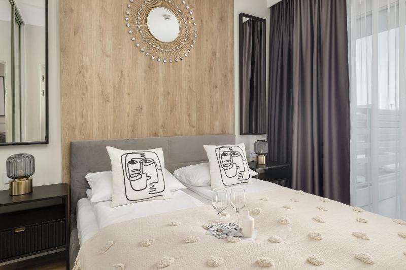 Beach Apartments Perłowa Przystań Sztormowa by Noclegi Renters - image 32