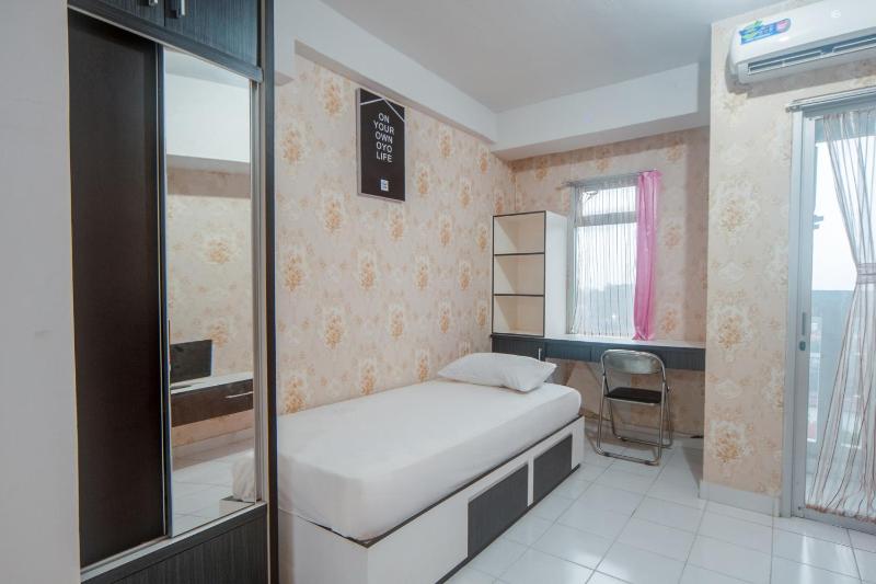 OYO Life 2837 Apartment Dramaga Tower - image 49