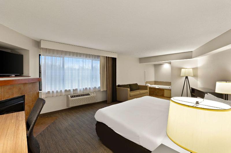 Executive Suite image 1