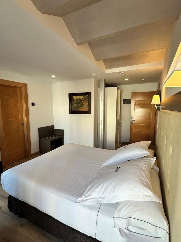 Antídoto Rooms Zocodover Check-in on line - image 9