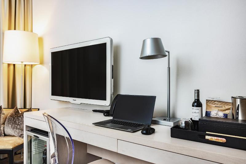 Superior Single Room image 4