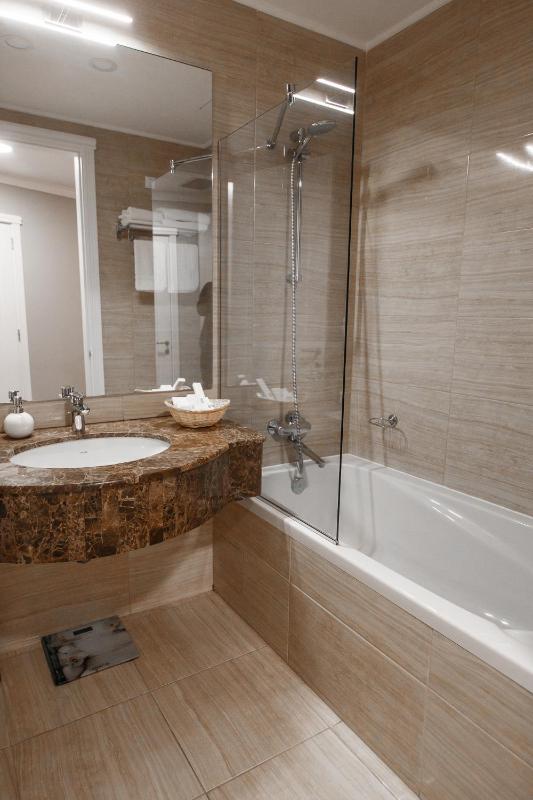 Suite image 2