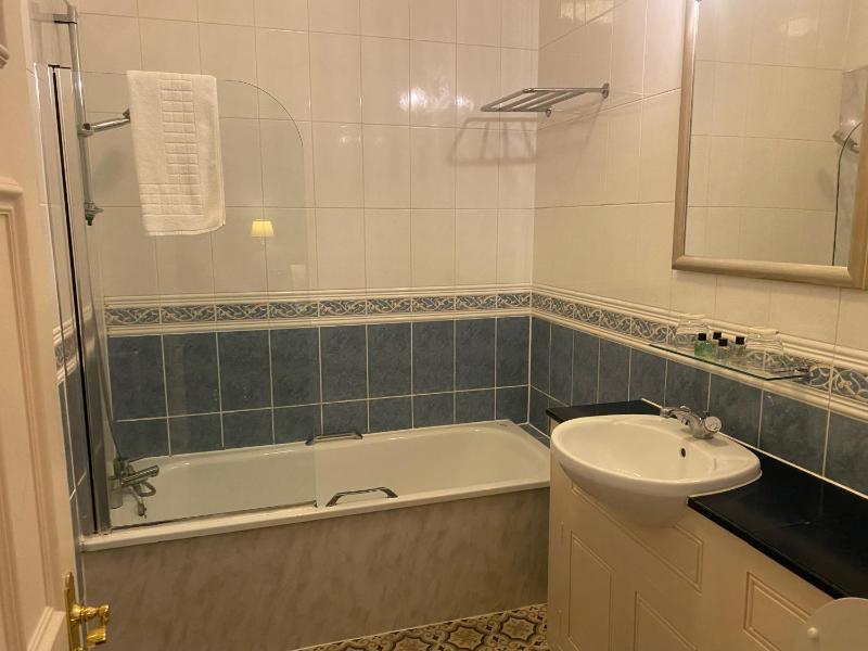 Standard Double Room image 1