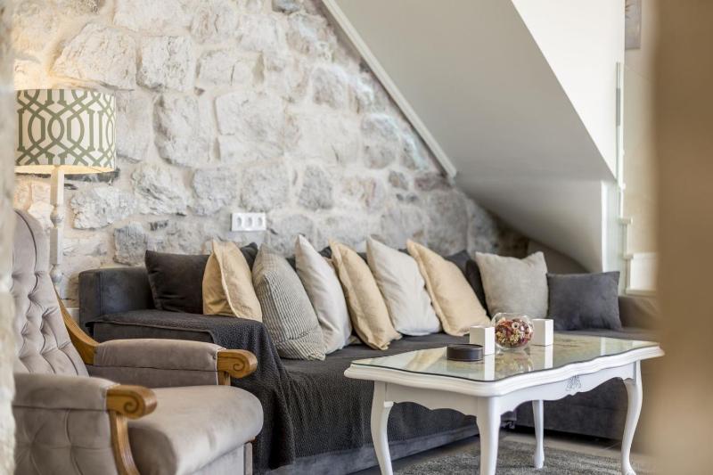 Luxury villa Libar near Split heated pool - image 28
