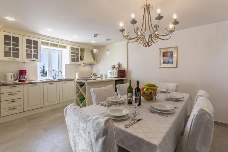 Luxury villa Libar near Split heated pool - image 6