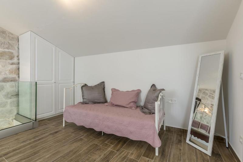 Luxury villa Libar near Split heated pool - image 19