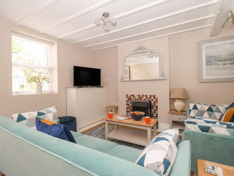 Little Gull Cottage - image 14