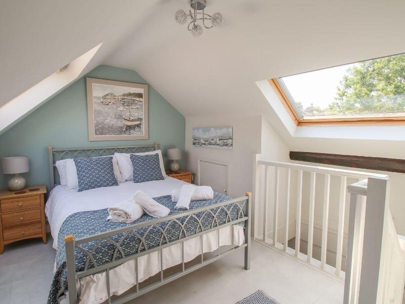 Little Gull Cottage - image 20