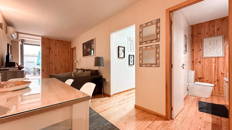 Almada Apartments 468 - image 13