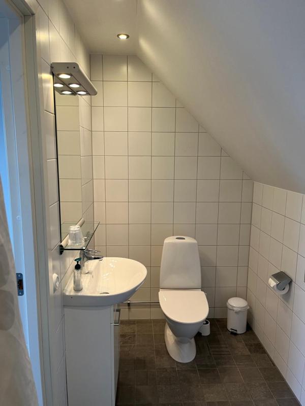 Double Room with Private Bathroom image 4