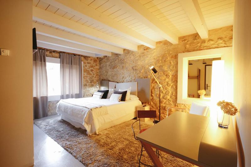 Superior Double or Twin Room image 2