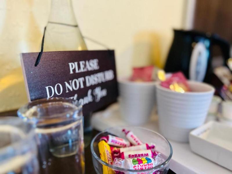 Standard Single Room with Shower image 4