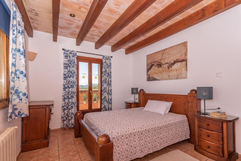 Villa Els Amatllers by Sealand Villas - image 18