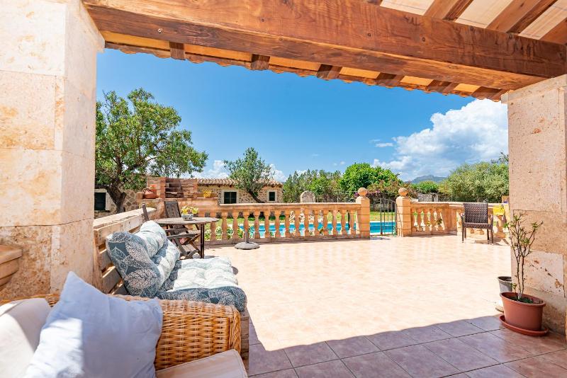 Villa Els Amatllers by Sealand Villas - image 3
