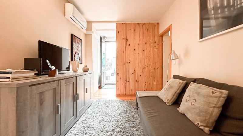Almada Apartments 468 - image 7