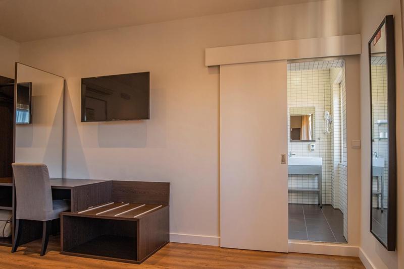 Triple Room image 4