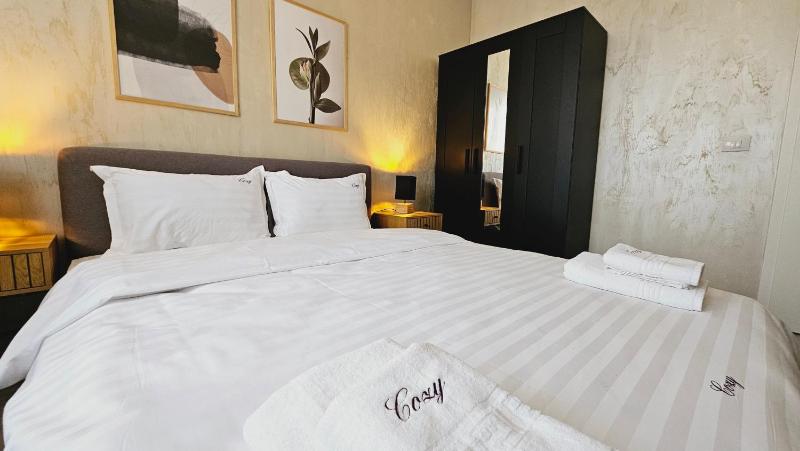 Cozy Panoramic Suites near Coresi Mall #Brasov - image 16