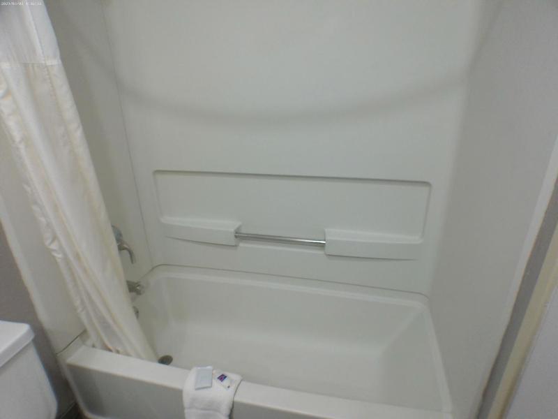 King Room - Non-Smoking image 2