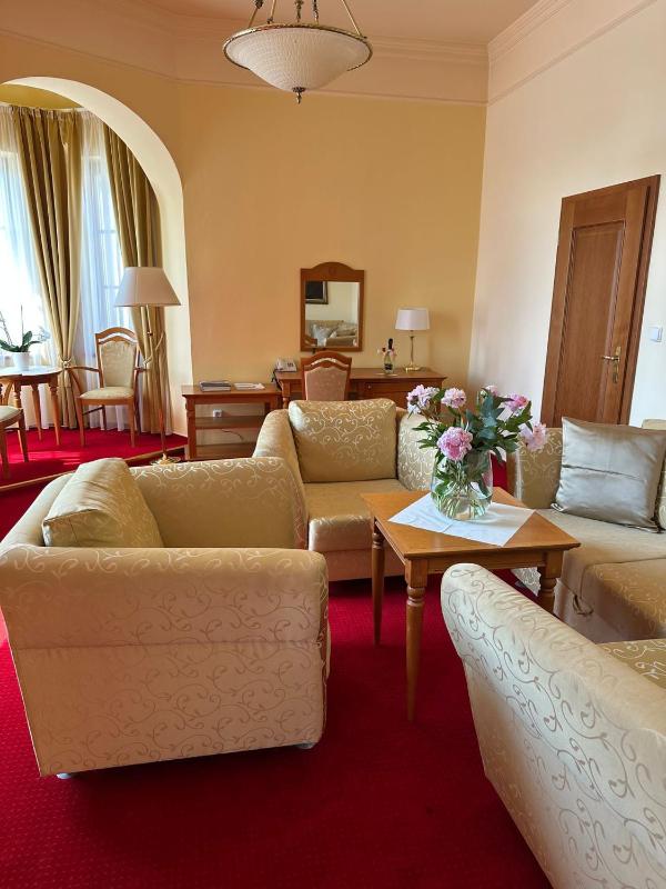 Suite image 3