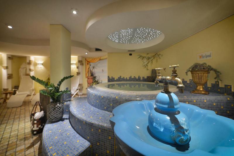 Hotel Primula - image 35