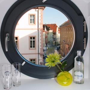 Luxury Suite image 4