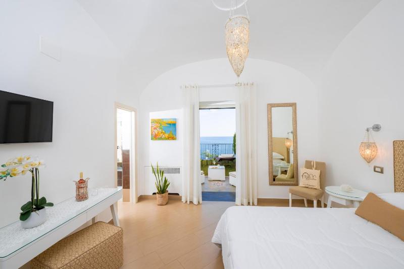 Double Room with Terrace image 1