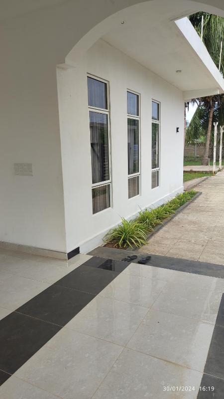Laxsume Guest House Nilaveli - image 31
