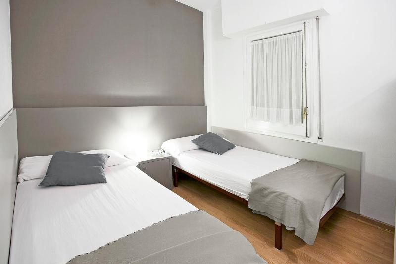 Sant Jordi Apartments Sagrada Familia - image 15
