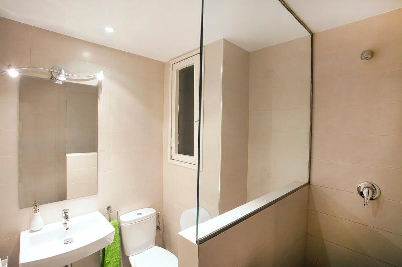 Sant Jordi Apartments Sagrada Familia - image 6