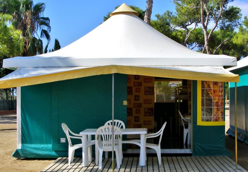 Tent Pagan image 1