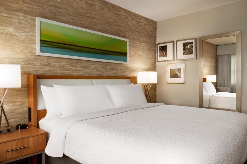 Holiday Inn Miami Beach-Oceanfront an IHG Hotel By IHG - image 29