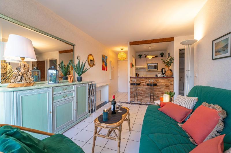 Heliodore - Appartement terrasse - image 8