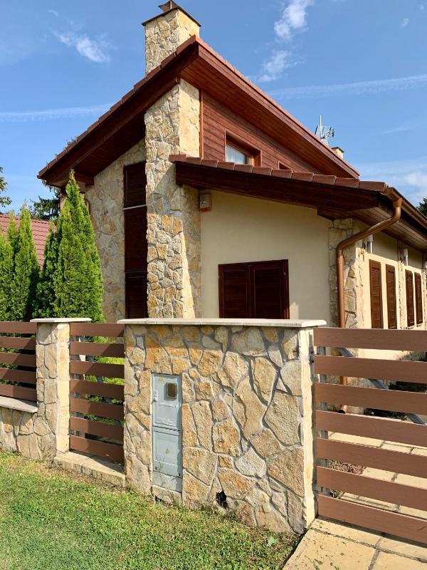 Two-Bedroom Villa image 2