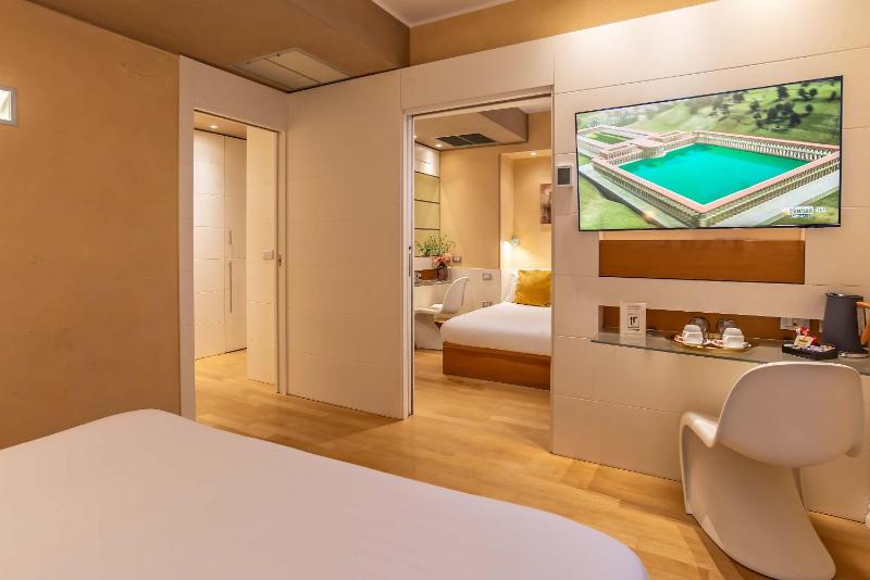 Junior Suite image 4