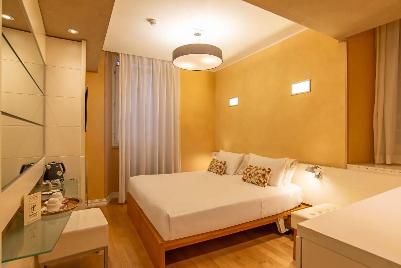 Superior Single Room image 3