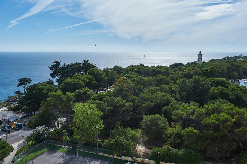 Luxury Ocean View Apartment - image 49