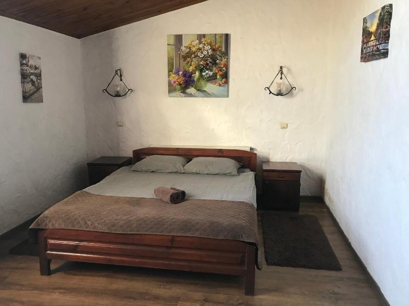 Deluxe Double Room with Bath image 1