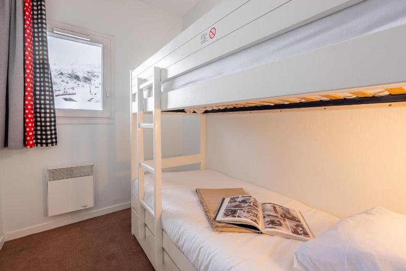 One-Bedroom Apartment with Sleeping Alcove - Mountain View (6 People) image 4