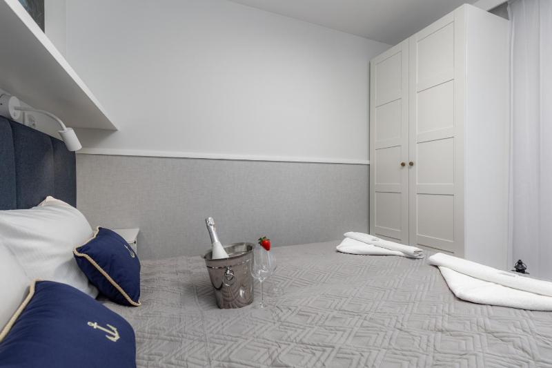 Pobierowo Beach Baltic Apartment with Pool by Noclegi Renters - image 17