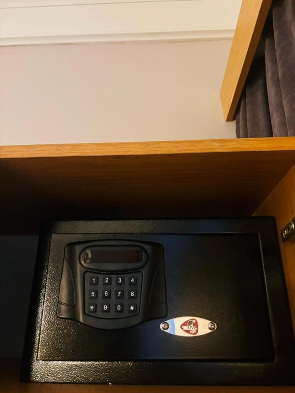 Standard Double Room image 2