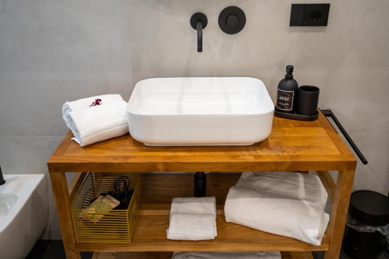 Bohémien Boutique Guesthouse - image 10
