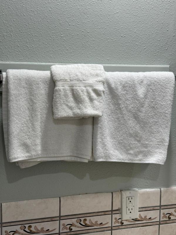 La Cienega Inn Motel - image 3
