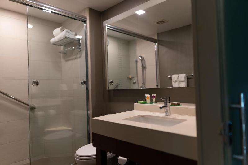 Hotel Dann Carlton Marinn Place Panama Financial District - image 9