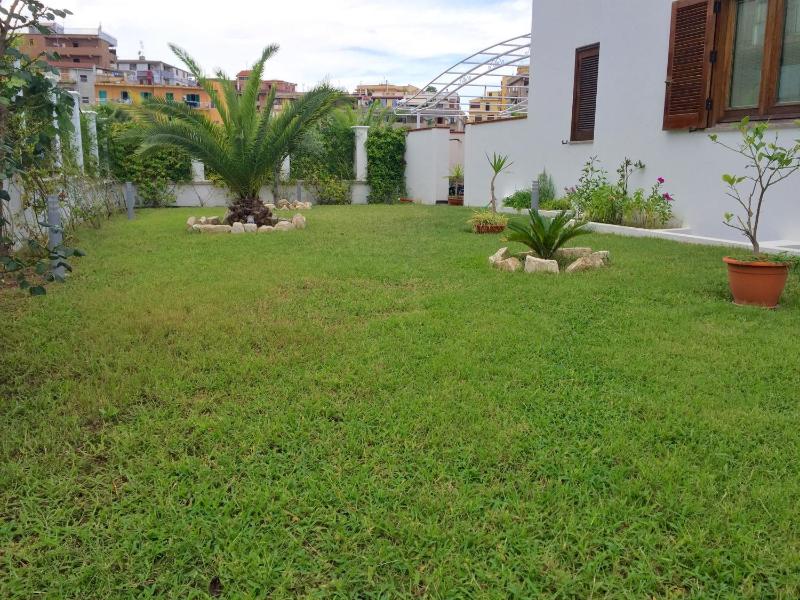 Villa il Barone - Free Private Parking - image 2