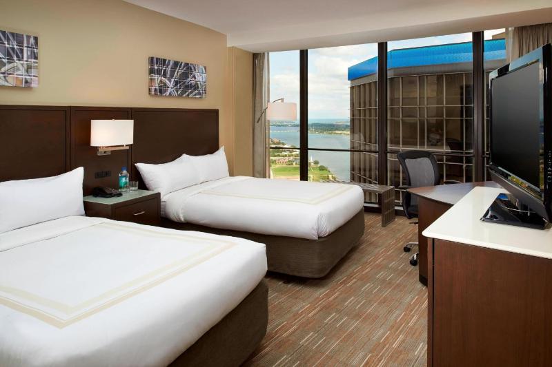 Detroit Marriott At The Renaissance Center - image 28