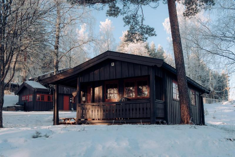 Cottage (6 Adults) image 3