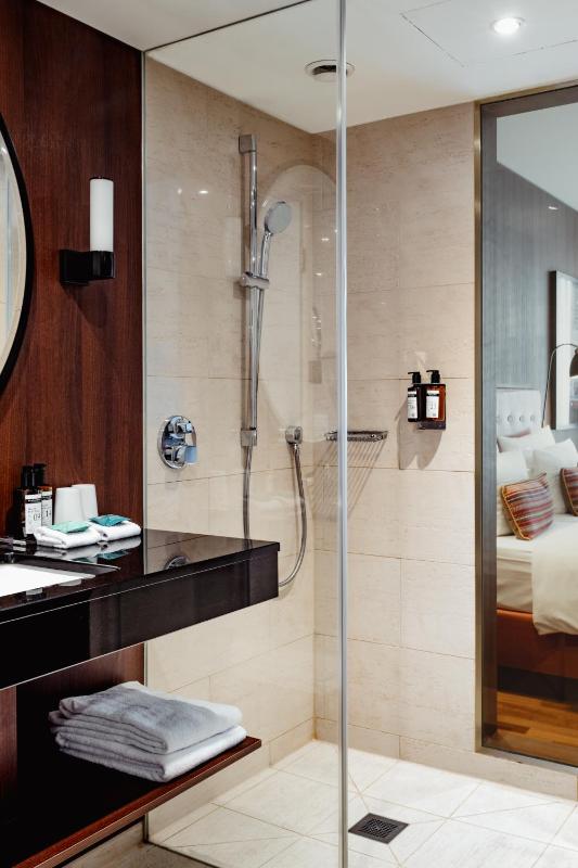 Standard Double Room image 4