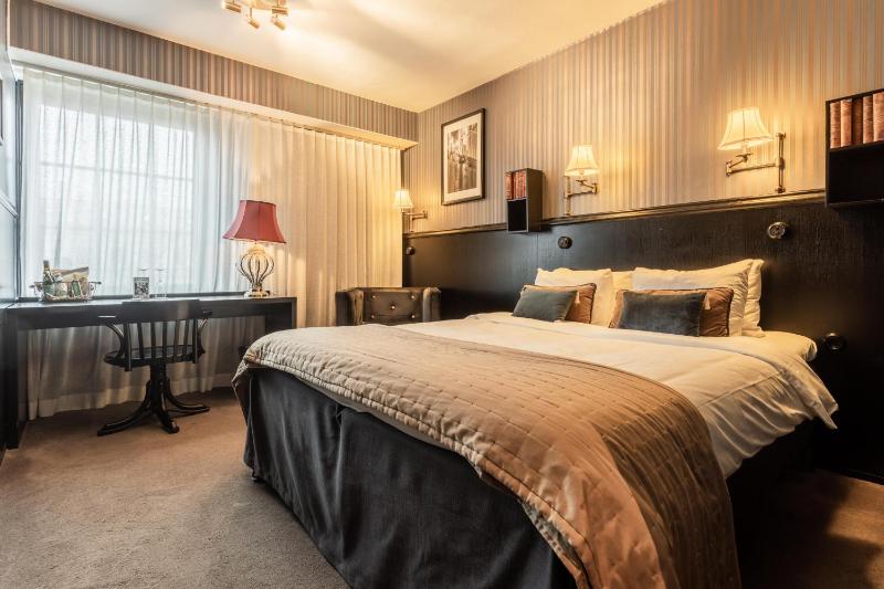 Classico Double Room image 1