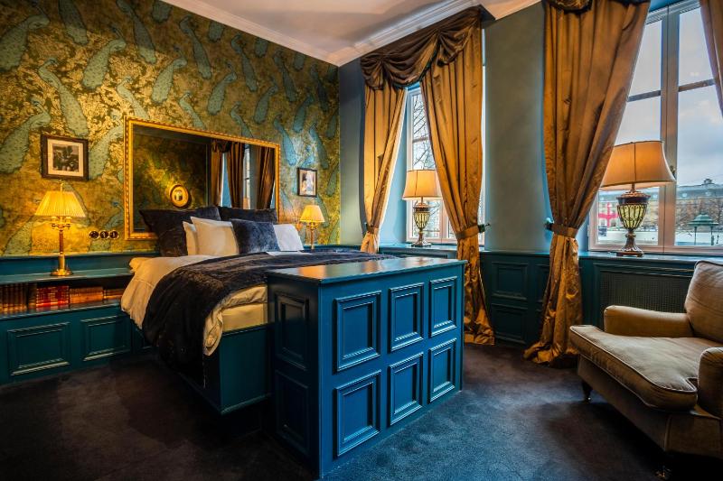 Royale Double room image 1