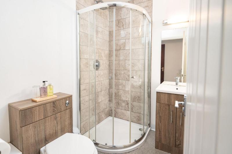Single Room image 4